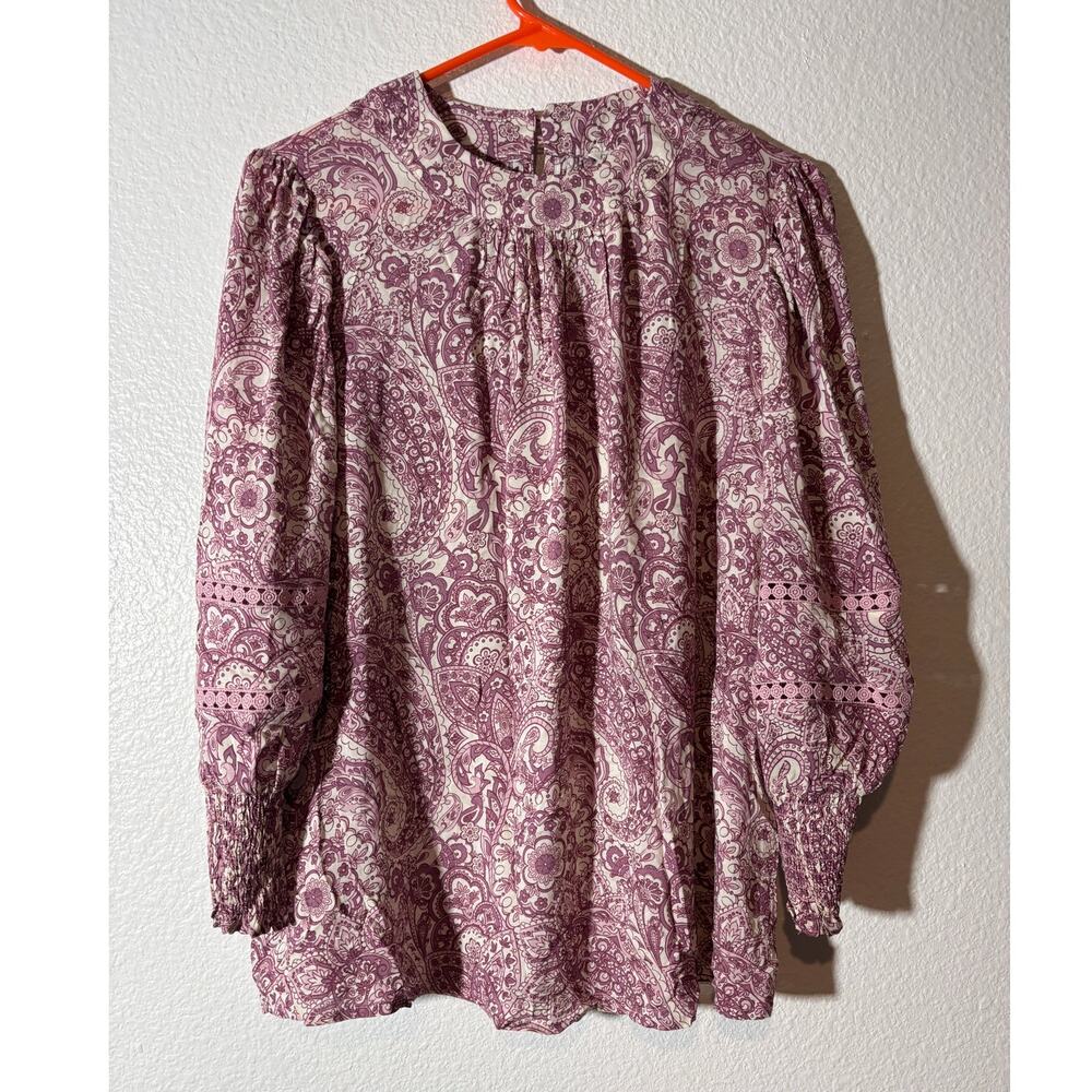 Cato Size S Pink Cream Paisley Long Sleeve Crewneck Rayon Lightweight Top